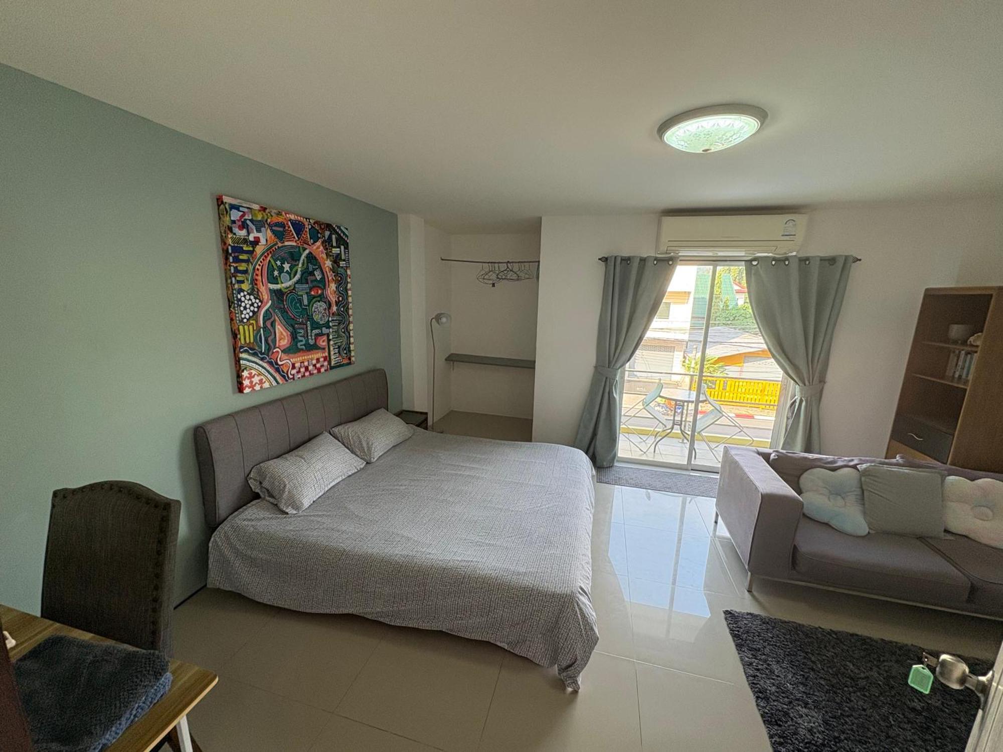 English Owned Homestay And Yoga Chalong Exterior foto